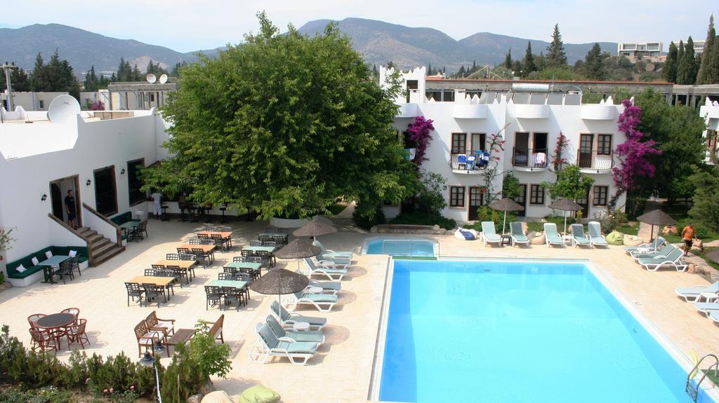 Safir Hotel Bitez Exterior foto